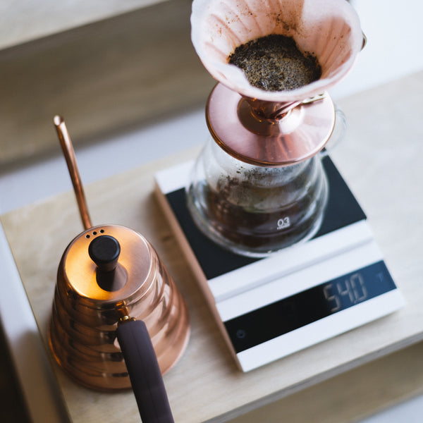 Felicita Parallel Coffee Scale - White - Monkeyboard Coffee