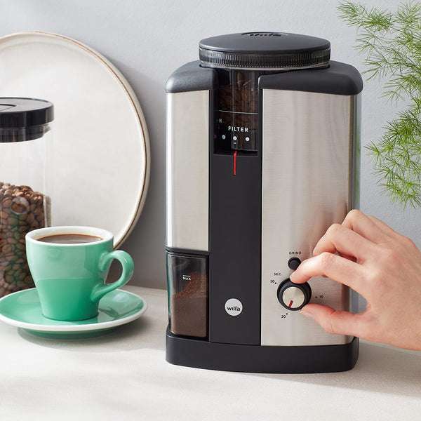 Wilfa Svart Performance Coffee Maker + FREE Wilfa Svart Coffee Grinder (Silver) - Monkeyboard Coffee